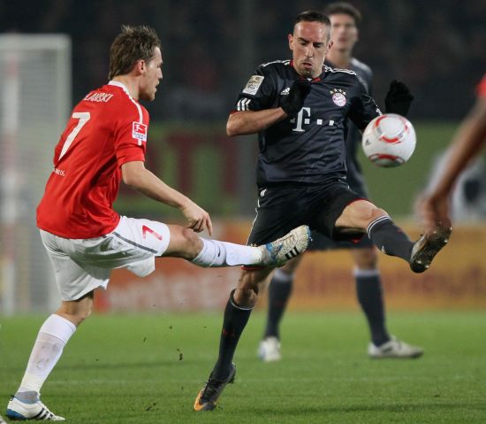 舒梅切尔 舒梅切尔